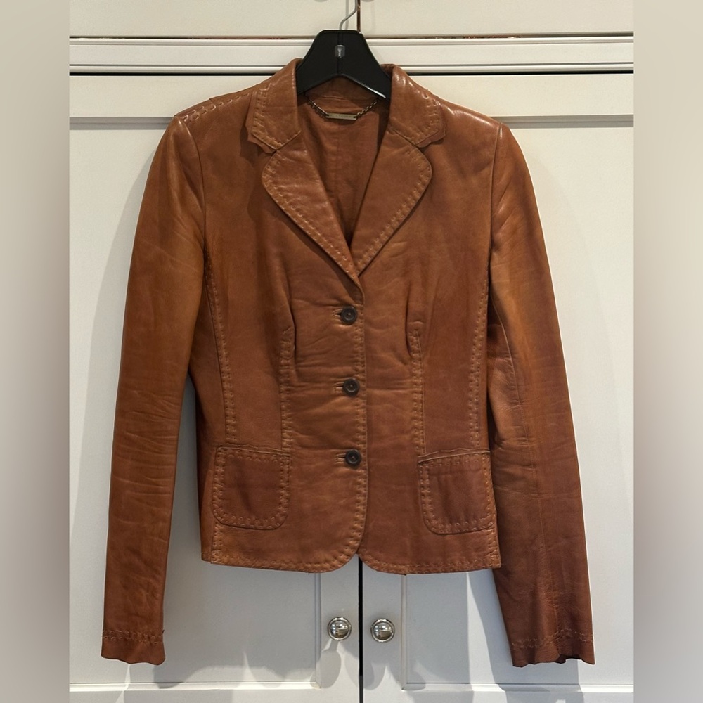 Gorgeous Elie Tahari Brown Leather blazer /  Jacket - Women’s Size Small